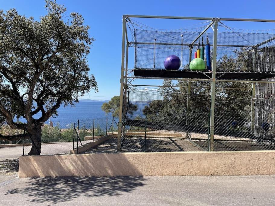 Blue Horizon Hotel Saint-Raphael  Bagian luar foto